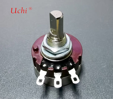 مقاوم الجهد القابل للتعديل RV24YN20S ذو الدقة العالية يتمتع بمستوى حماية IP67، مما يجعله مقاومًا للغبار والماء.