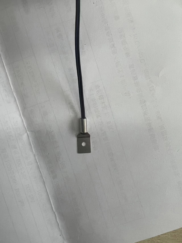 اختبار العزل NTC مستشعر درجة الحرارة مع 10KΩ ± 1٪ R25 3435K ± 1٪ B25 / 85 و 500VDC